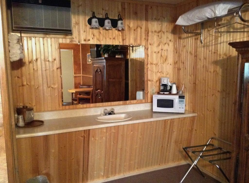 Vindel Motel - Mackinaw City Kamer foto